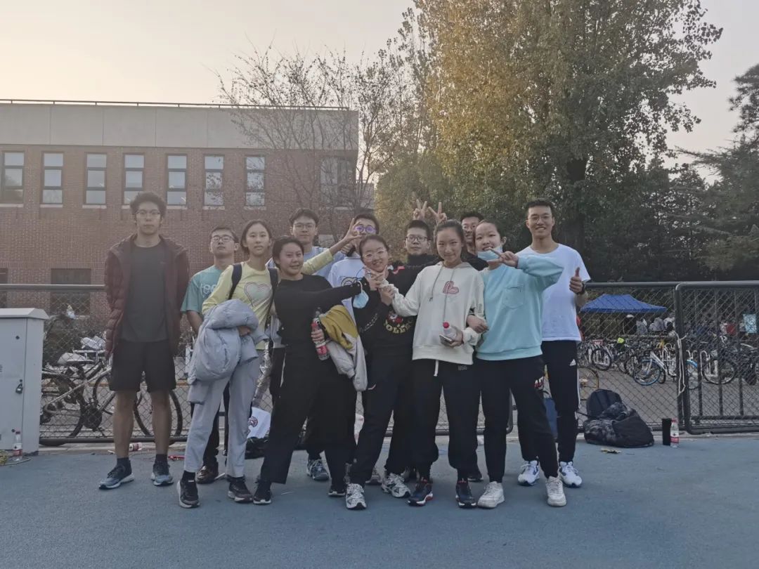 足球基础规则新手入门教学_入门新手足球规则基础教学视频_足球新手入门教学视频