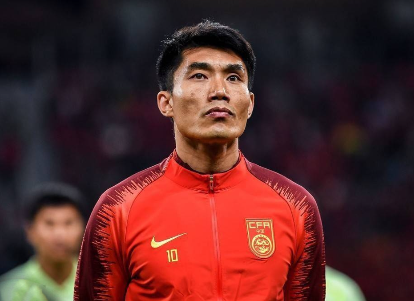 中国足球历史名将_足球名将中国_足坛名将是什么意思