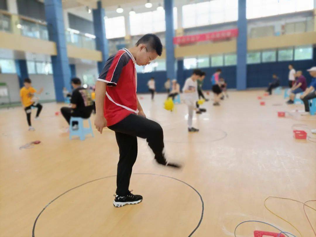 全国中学生足球冠军_辅仁中学足球冠军_全国高中足球冠军